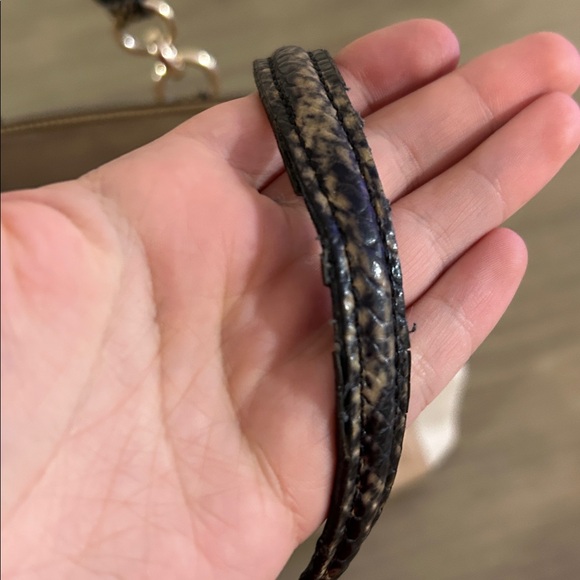 Coach Christie Carryall Purse Leather Exotic Embossed Leather Straps Crossbody - Picture 16 of 16